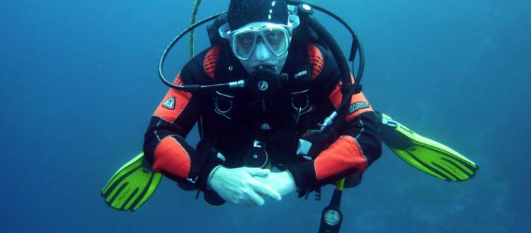 scuba classes near me